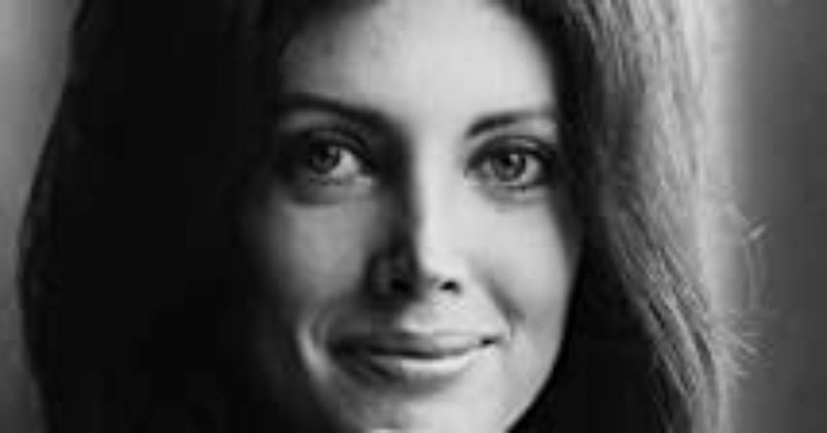 Gayle Hunnicutt Net Worth