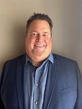 Giles Bowman Net Worth