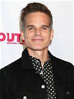 Greg Rikaart Net Worth