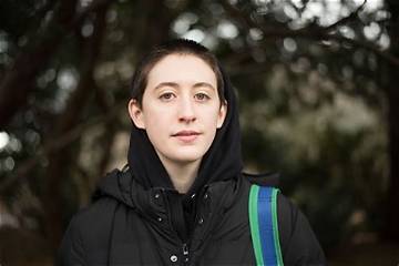 Greta Kline Net Worth