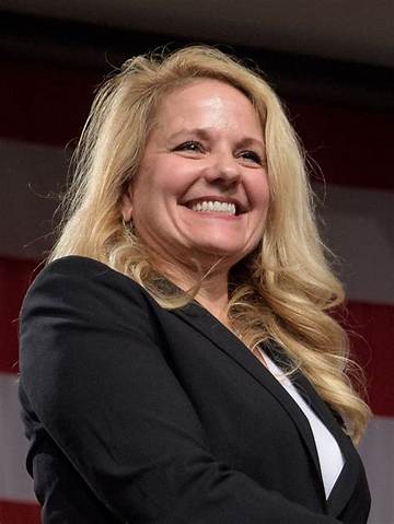 Gwynne Mcelveen Net Worth