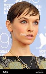 Hallie Elizabeth Newton Net Worth