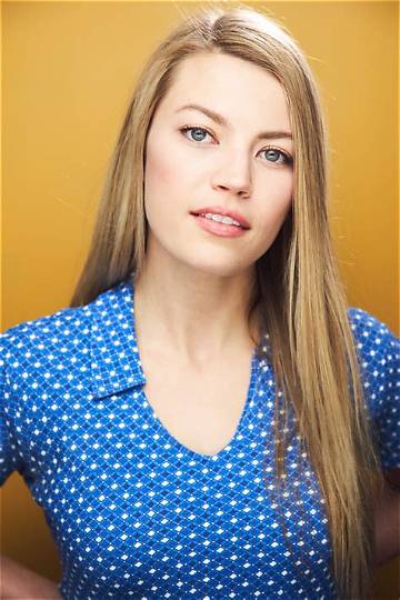 Hannah Mckechnie Net Worth