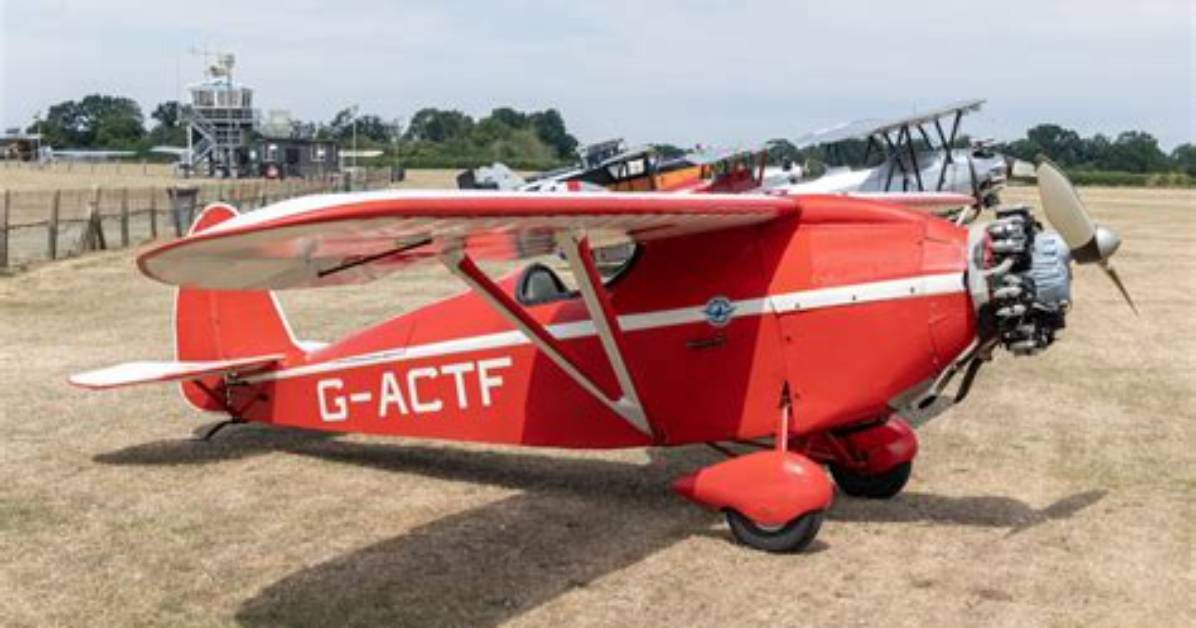 Hayd%C3%A9E Lysander Net Worth 150. Jpg