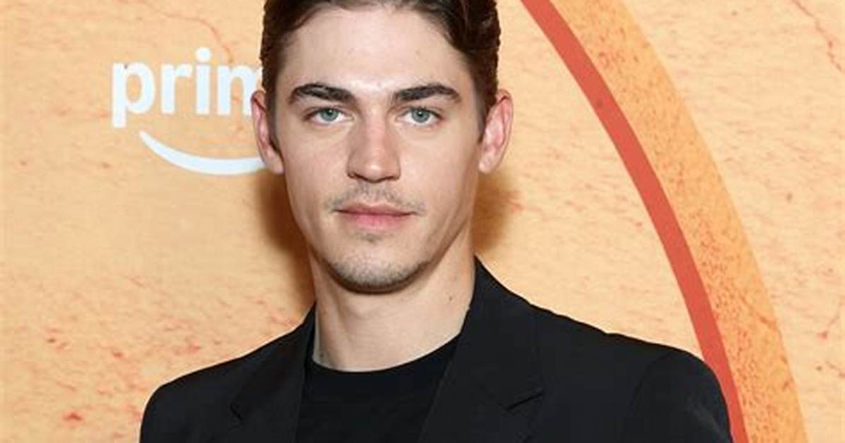 Hero Fiennes-Tiffin Net Worth