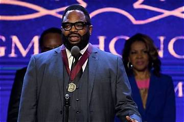 Hezekiah Walker Net Worth