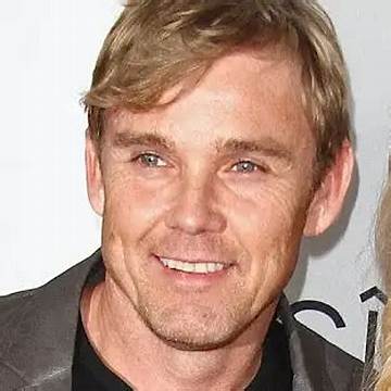 Holden Schroder Net Worth