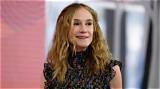 Holly Hunter Net Worth