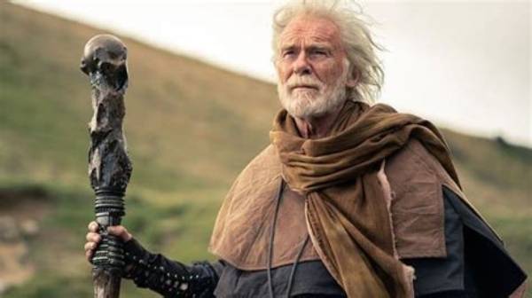 Ian Mcelhinney Net Worth