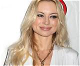 Izabella St. James Net Worth