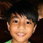 Izzy Canillo Net Worth