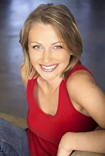 Jacqueline Lovell Net Worth
