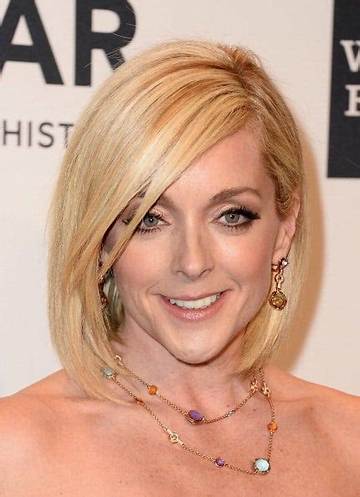 Jane Krakowski Net Worth