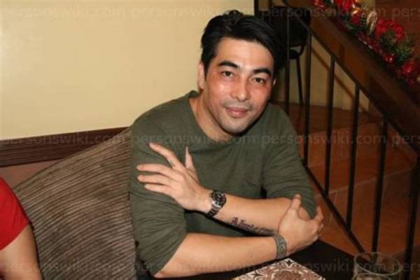 Jay Manalo Net Worth