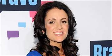 Jenni Pulos Net Worth