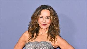 Jennifer Farrell Net Worth
