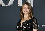 Jennifer Jason Leigh Net Worth