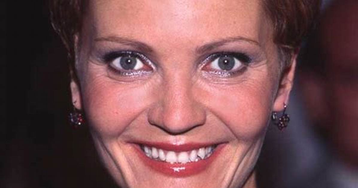 Joan Allen Net Worth