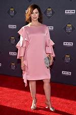 Joanna Going Net Worth