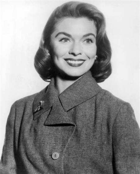 Joanne Dru Net Worth