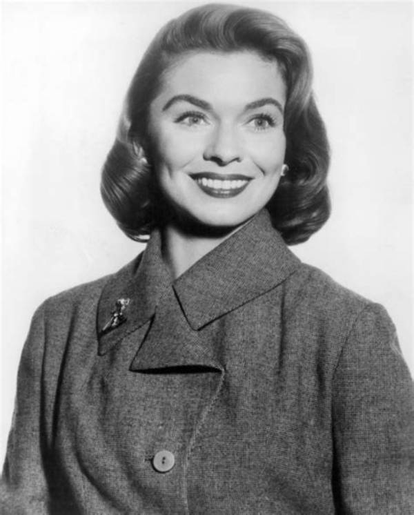 Joanne Dru Net Worth