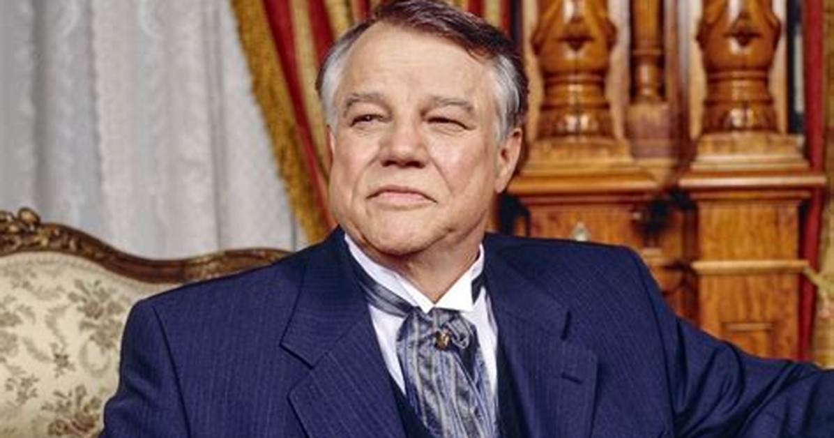 Joe Don Baker Net Worth