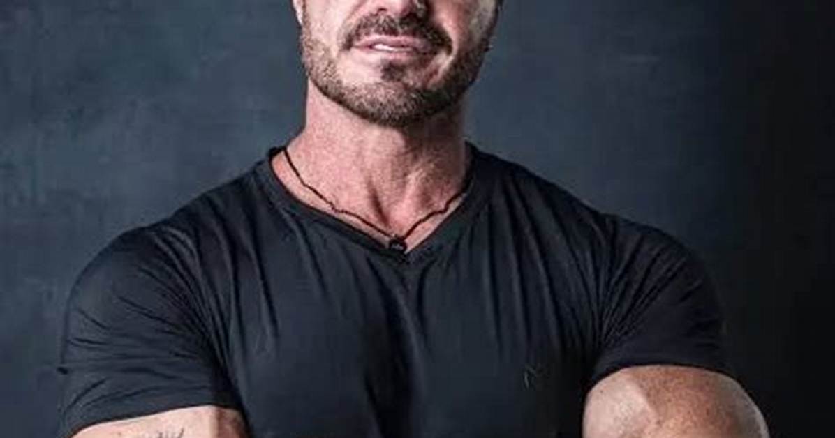 John Cariani Net Worth