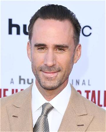 Joseph Fiennes Net Worth