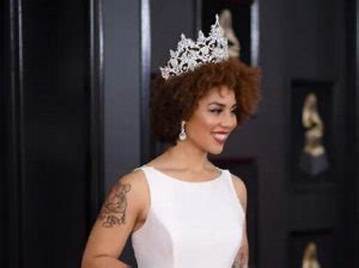 Joy Villa Net Worth
