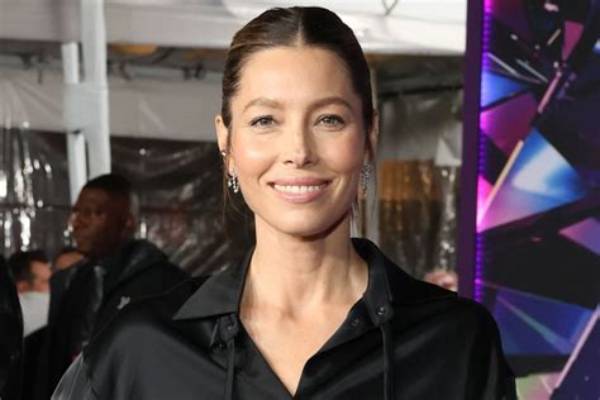 Julia Biel Net Worth