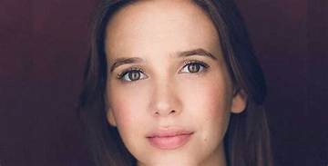 Julia Randall Net Worth