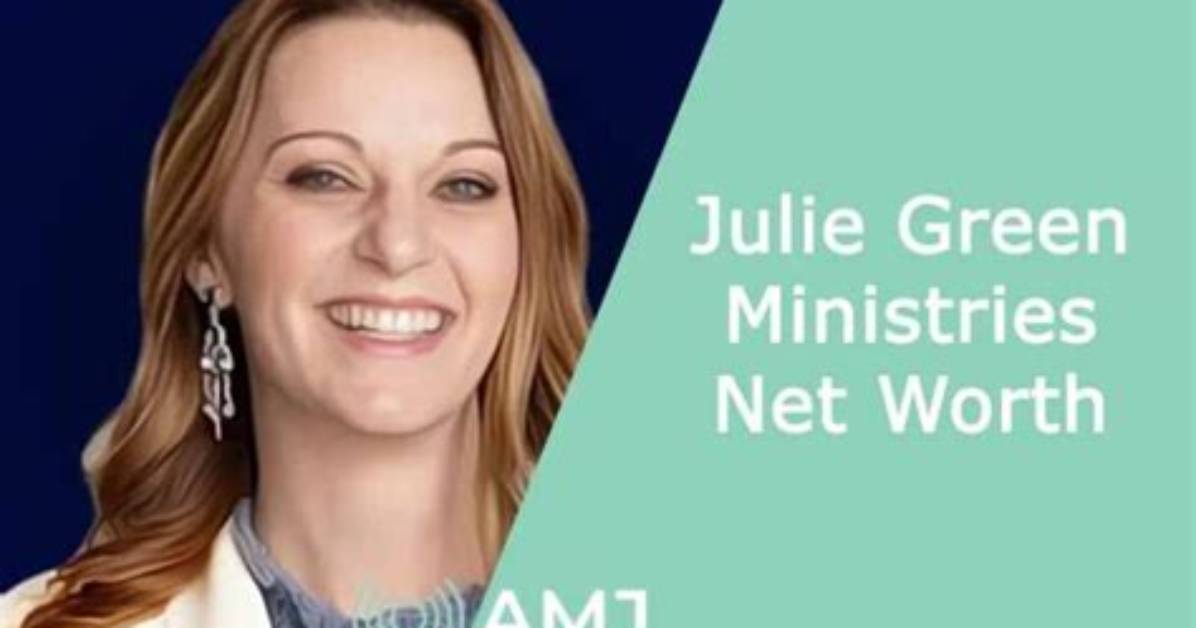 Julie Dickens Net Worth