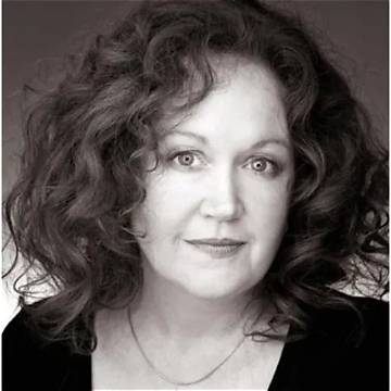 Julie Nihill Net Worth