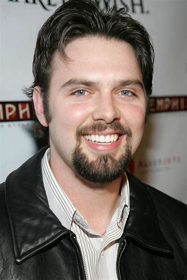Justin Grant Wade Net Worth