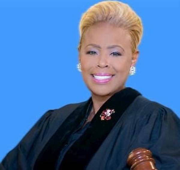 Karen Mills Net Worth