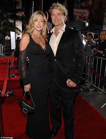 Karis Schneider Net Worth