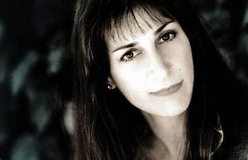 Karla Bonoff Net Worth