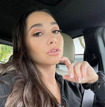 Karlee Perez Net Worth