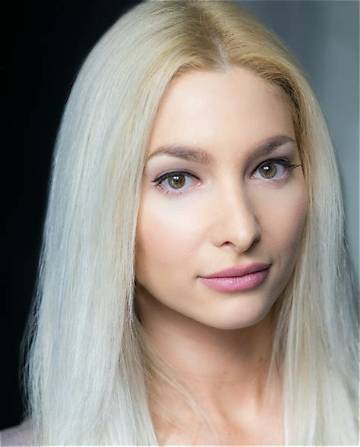 Kasey Iliana Sfetsios Net Worth