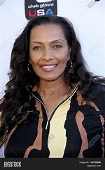 Kathleen Bradley Net Worth