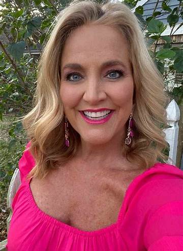 Kathy Wolf Net Worth