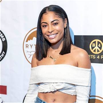 Katlynn Simone Net Worth