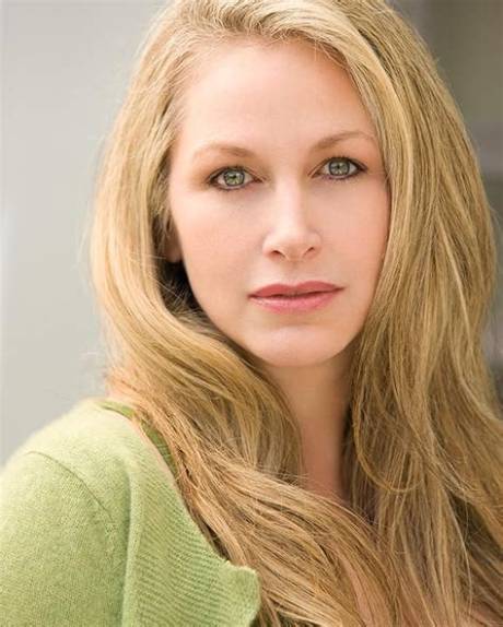 Kelly Lynn Gitter Net Worth