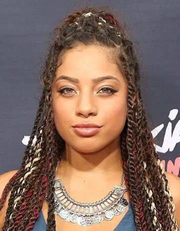 Kiana Brown Net Worth