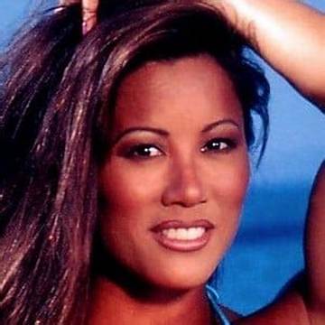 Kiana Tom Net Worth