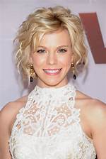 Kimberly Perry Net Worth