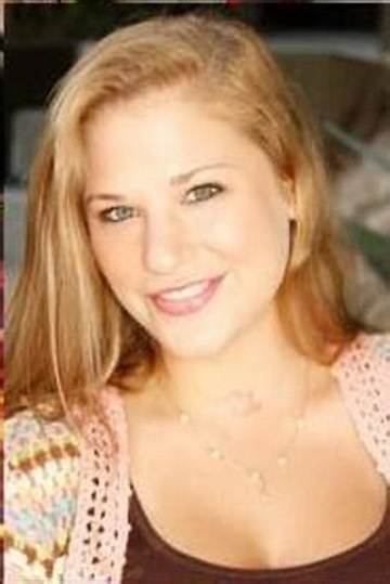 Kimberly Stracka Net Worth