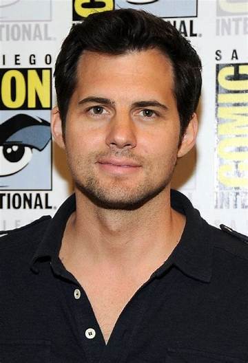 Kristoffer Polaha Net Worth
