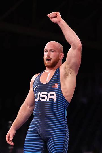 Kyle Snyder Net Worth