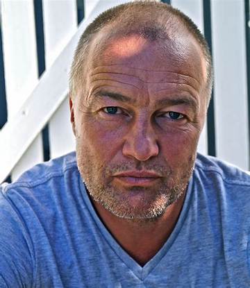 Lars Arentz-Hansen Net Worth